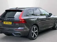 Usado Volvo XC60 Ultimate 247 HP (181 kW) 2023 Cinzento SUV