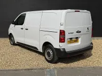 Second-hand Peugeot Expert Premium 2023 Alb Van