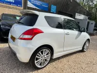 Used Suzuki Swift Sport 2014 White Hatchback