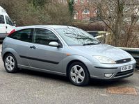 Used Ford Focus 99 HP (72 kW) 2005 Silver Hatchback