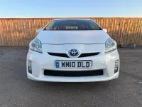 Used Toyota Prius 136 HP (100 kW) 2010 White Hatchback