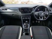Used VW T-Roc SEL 150 HP (110 kW) 2019 Red SUV