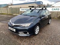 Used Toyota Auris Business Edition 116 HP (85 kW) 2016 Grey Hatchback