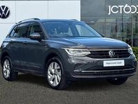 Usado VW Tiguan Life 150 HP (110 kW) 2024 Cinzento SUV