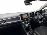 Used VW T-Roc Style 150 HP (110 kW) 2025 Silver SUV