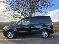 Second-hand Ford Transit Connect Limited 100 CP (73 kW) 2024 Negru Monovolum