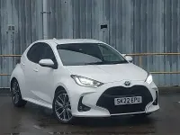 Used Toyota Yaris 116 HP (85 kW) 2022 White Hatchback