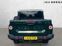 Used Ineos Grenadier 286 HP (210 kW) 2025 Green Pickup