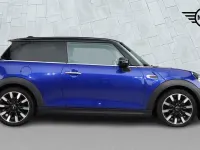 Used Mini Cooper Exclusive 134 HP (98 kW) 2020 Blue Hatchback
