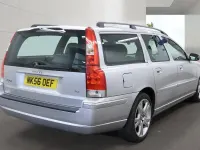 Używany Volvo V70 SE 2006 Srebrny Kombi
