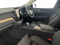 Used Volvo XC60 Plus 250 HP (183 kW) 2025 Crystal white SUV