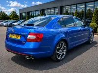 Usado Skoda Octavia vRS 2015 Azul Familiar