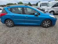 Used Peugeot 207 Active 92 HP (67 kW) 2012 Blue Estate