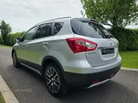 Used Suzuki SX4 S-Cross SZ5 120 HP (88 kW) 2014 Silver Hatchback