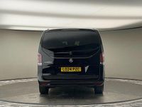 Used Mercedes V220 Premium 163 HP (119 kW) 2024 Obsidian black MPV