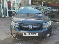 Gebraucht Dacia Sandero Lauréate 75 PS (55 kW) 2018 Grau Kleinwagen