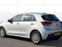 Used Kia Rio 101 HP (74 kW) 2022 Silver Hatchback
