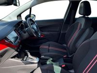 Używany Vauxhall Crossland 130 KM (95 kW) 2023 Srebrny SUV