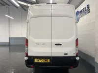 Usado Ford Transit S 130 HP (95 kW) 2023 Branco Van