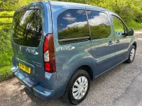 Used Peugeot Partner Tepee S 92 HP (67 kW) 2015 Blue MPV