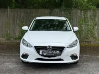 Used Mazda 3 100 HP (73 kW) 2015 White Hatchback