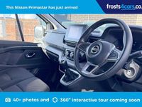 Used Nissan Primastar Tekna 130 HP (95 kW) 2023 White MPV