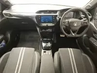 Usado Vauxhall Corsa-e 100 kW (136 HP) 2024 Prateado Citadino