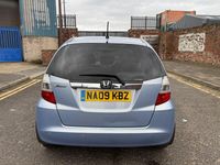Used Honda Jazz EX 100 HP (73 kW) 2009 Blue Hatchback
