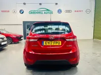 Used Hyundai ix20 SE 125 HP (91 kW) 2017 Red Hatchback