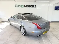 Usado Jaguar XJ Luxury 2012 Cinzento Sedan