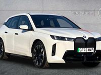 Usado BMW iX M Sport 295 kW (402 CV) 2025 Blanco SUV