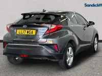 Używany Toyota C-HR 122 KM (89 kW) 2017 Szary SUV