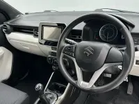 Usado Suzuki Ignis SZ-T 90 HP (66 kW) 2017 Azul SUV