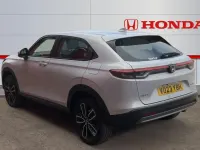 Used Honda HR-V Elegance 131 HP (96 kW) 2023 White SUV