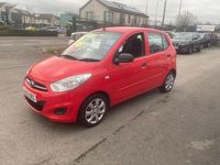 Used Hyundai i10 Classic 85 HP (62 kW) 2013 Red Hatchback