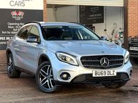Used Mercedes GLA180 Urban 122 HP (89 kW) 2019 Silver SUV