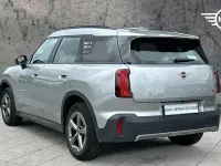 Używany Mini Countryman 215 KM (158 kW) 2024 Srebrny SUV