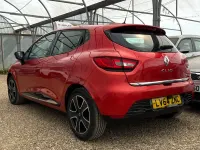 Used Renault Clio Dynamique 90 HP (66 kW) 2014 Red Hatchback