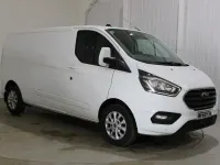Used Ford Transit Custom Limited 170 HP (125 kW) 2019 White Van