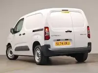 Used Citroën Berlingo 100 HP (73 kW) 2024 White MPV