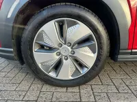 Used Hyundai Kona Premium 150 kW (204 HP) 2020 Red SUV