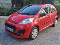 Used Peugeot 107 Active 68 HP (50 kW) 2012 Red Hatchback