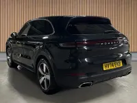 Used Porsche Cayenne 470 HP (345 kW) 2024 Chromite black SUV