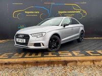 Usado Audi A3 Sport 110 HP (80 kW) 2017 Prateado Sedan