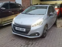 Used Peugeot 208 GT-line 100 HP (73 kW) 2018 Silver Hatchback