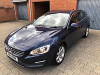 Usado Volvo V60 SE 181 CV (133 kW) 2014 Azul Familiar