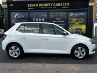 Used Skoda Fabia SE 75 HP (55 kW) 2016 White Hatchback