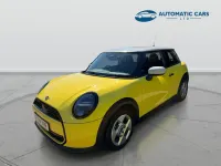 New Mini Cooper Classic 114 kW (156 HP) 2025 Yellow Hatchback