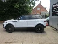 Used Land Rover Range Rover evoque SE 2017 White SUV