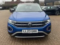 Usado VW T-Roc Style 110 CV (80 kW) 2023 Azul SUV
